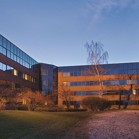 Hilton Long Island/Huntington Melville Exterior foto