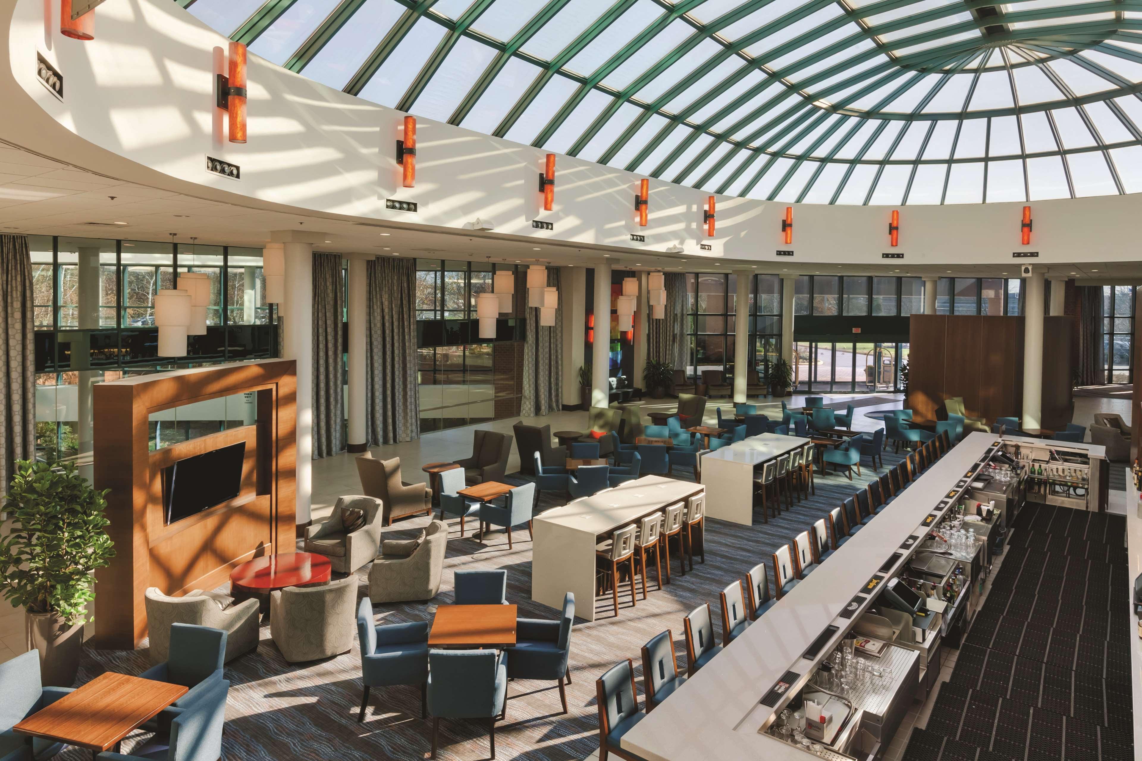 Hilton Long Island/Huntington Melville Exterior foto