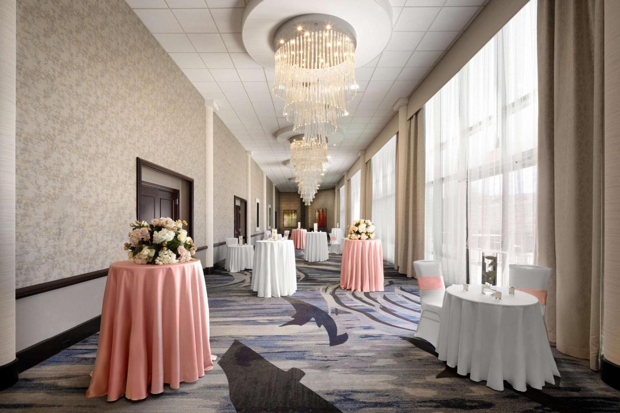 Hilton Long Island/Huntington Melville Exterior foto