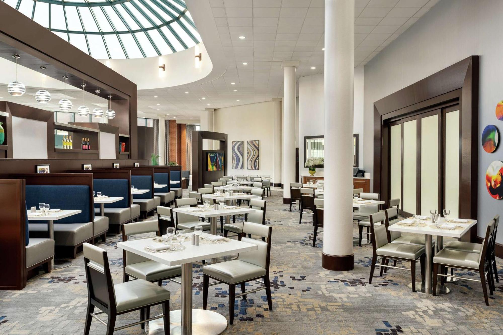 Hilton Long Island/Huntington Melville Exterior foto